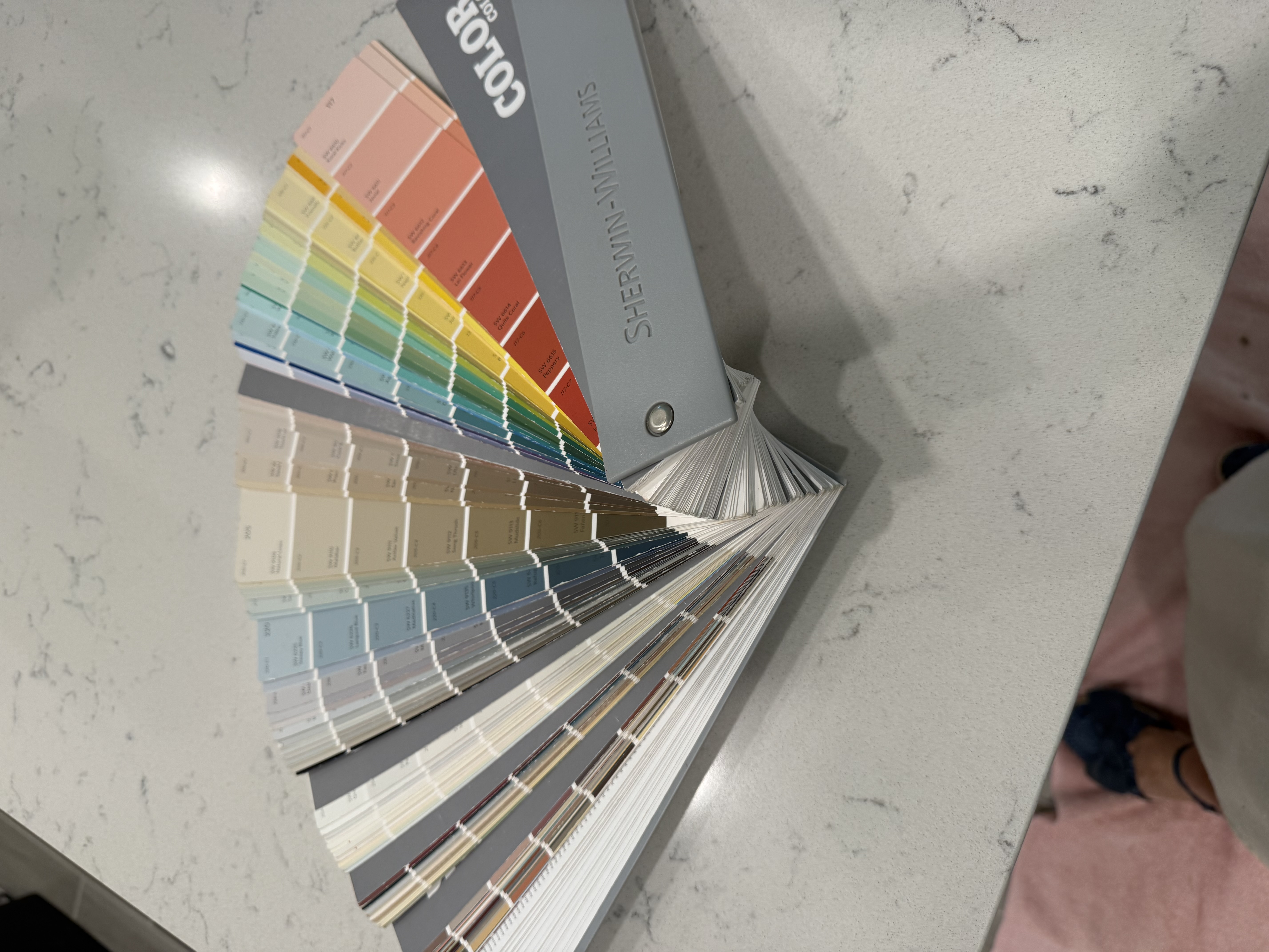 SELECTIVE PAINT COLORS FOR A NEW BUILD — SELECTING PAINT COLORS FOR AN INTERIOR HOME